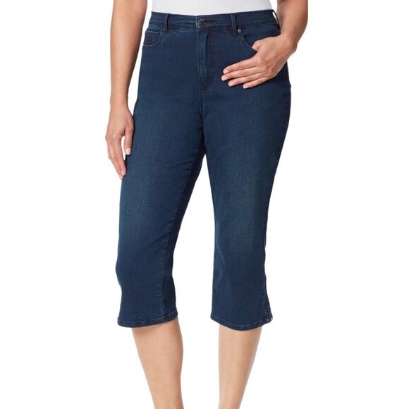 Gloria Vanderbilt Women's NWT Dark Wash Stretch Sadie Capri Jeans Size 6 - Picture 1 of 7